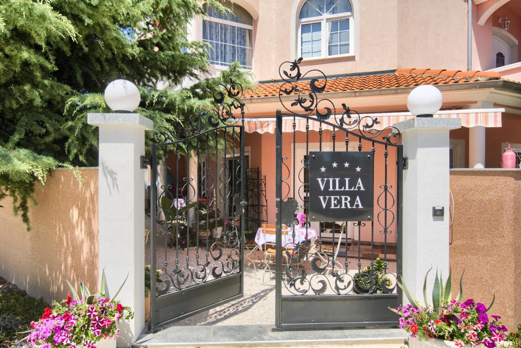 Hotel Villa Vera 2 Фажана Екстер'єр фото